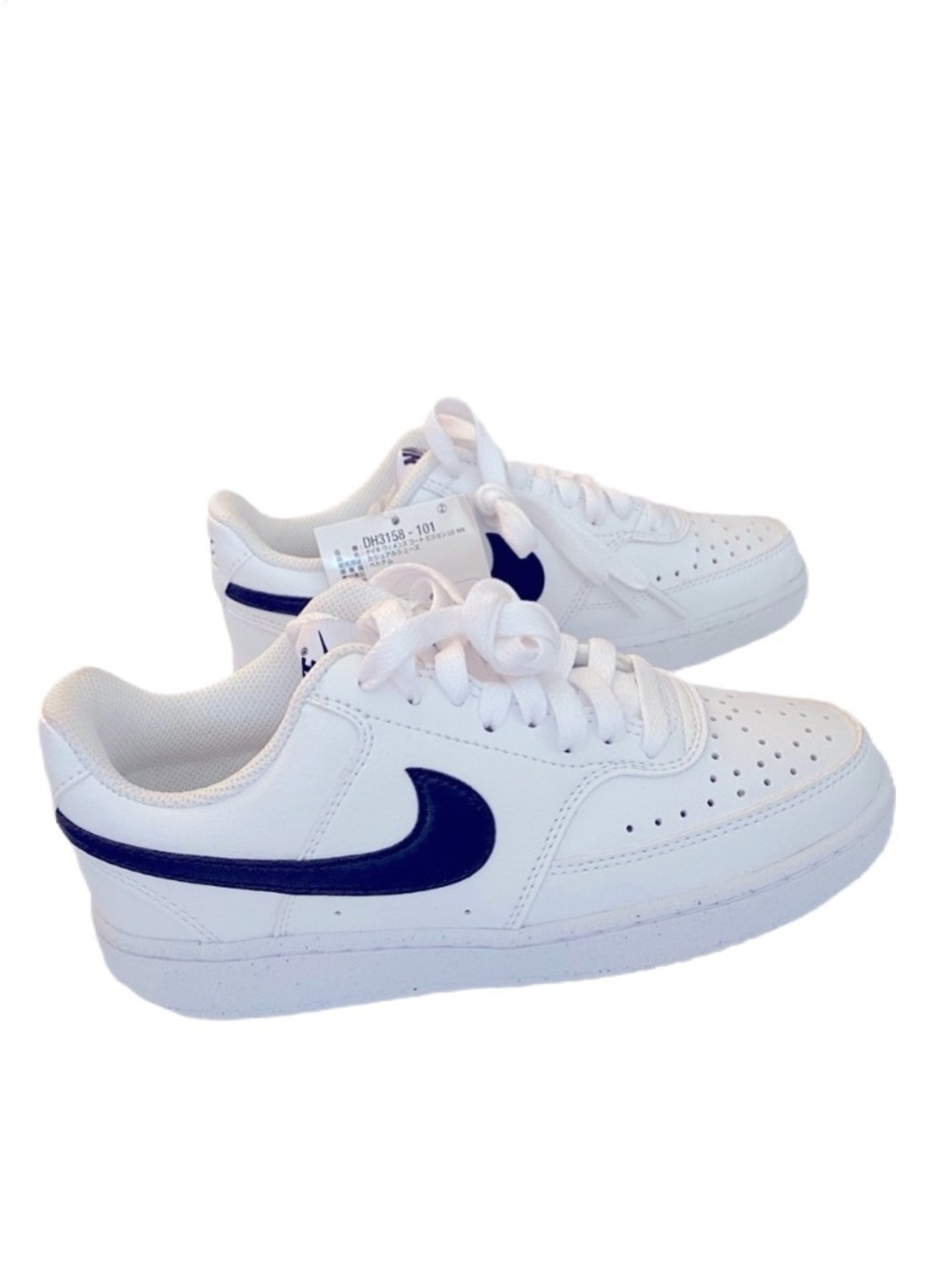 NWT Nike Court Vision White and Black Low-Top Sneakers Size 5